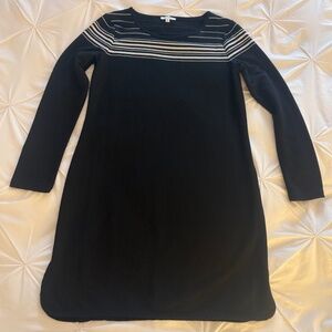 Max Studio long sleeve dress size small